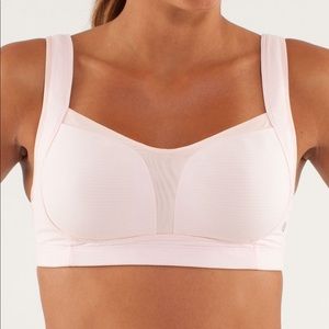 Lululemon Athletica Ta Ta Tamer Pink Bra 36DD